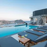 Villa Unlimited 2 Luxury 6 Bedroom Villa