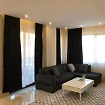 Konak Cleopatra Twin Towers