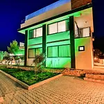 Premium 2 Villa