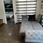 Aura Home Just 100 Meters To Kleopatra Beach