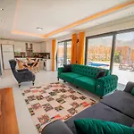 Koesem - Kalkan'Da 2 Yatak Odali Jakuzili Villa