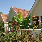 Nova Beach Hotel Side -