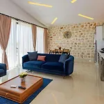 Villa Selim - 1 Bed Honeymoon Villa With Jacuzzi In Kalkan