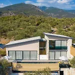 Zen - 2 Bedroom With Jacuzzi In Kalkan Caykoey