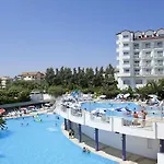 Hotel Serenis