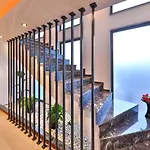 Villa Dera