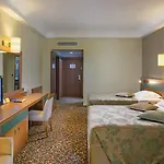 Oezkaymak Select Hotel