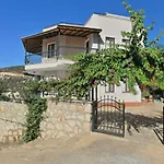 Villa Ela