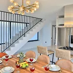 Modern 4 Bedroom Villa With Sea Views & Salt-Water Pool