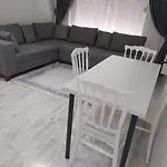 Superbe Appartement Avec Parking Gratuit Sur Place