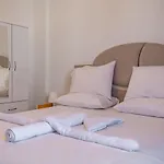 Assos Apart: Havuzlu Sitede Tamami Sizin 2 Oda 1 Salon Daire