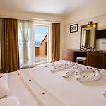 Valeri Beach Hotel