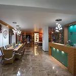 Bora Bora Butik Hotel