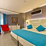 Green Garden Suites Hotel