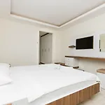 Soothe Hotel