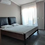 Lara Beach Homes