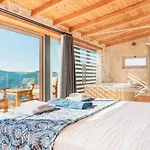 Villa Ambar
