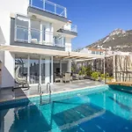 Villa Royal 1