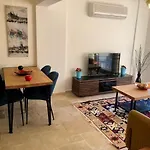 Amazing 2 Bedroom Penthouse!