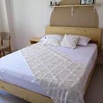 Santa Suites- Near Saint Nicholas Church