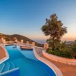 Villa Kalos