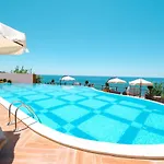 Feniks Hotel