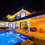 Kalkan Halal Villa