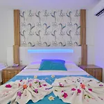 Clover Magic Altinkum Park Hotel