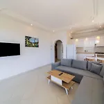 Superb Flat With Nature View And Balcony In Alanya
