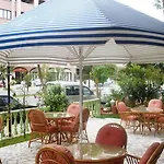 Volkan Hotel