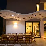 Villa Ozma