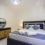 Chic Flat W Pool Spa 5 Min To Beach In Alanya