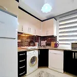 Cozy Apartment near Shopping Malls in Kepez, Antalya