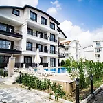 Via Pardi Apartment Belek