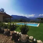 Villa Olymposzaray