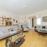 Flat W Balcony Fireplace 5 Min To Beach In Antalya
