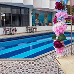 Azuu Bohem Hotel