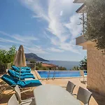 Eco Villa Seleny