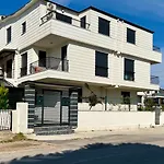 A Flat With Two Rooms Close The Lara Beaches D10