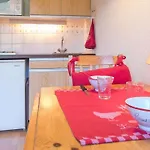 Studio Cosy Avec Balcon Sud, 3 Couchages, Montgenevre, Skis Aux Pieds, Wifi Et Menage Inclus - Fr-1-330D-14