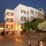 Unique Flat With Balcony Near Hadrian'S Gate