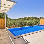 Villa Yagmur Queen / Kalkan