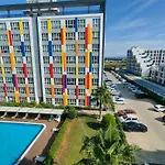 Selin'S Apartment With Pool View