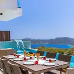 Villa Sky Line