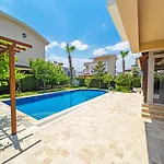 Paradise Town Villa Royal 100 Mbps Free Wifi