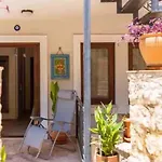 Zahna Apartment