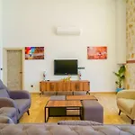 Villa Lorin