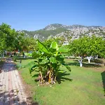 Baris Pension & Bungalows