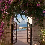 Lycia Hotel