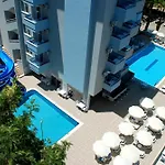 Kleopatra Ramira Hotel